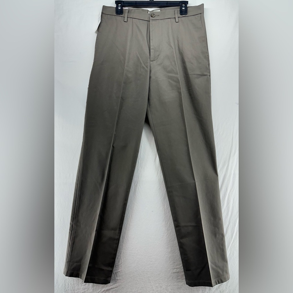 Dockers NEW The Best Pressed Signature Khaki Pants Mens 32x34 Classic Fit